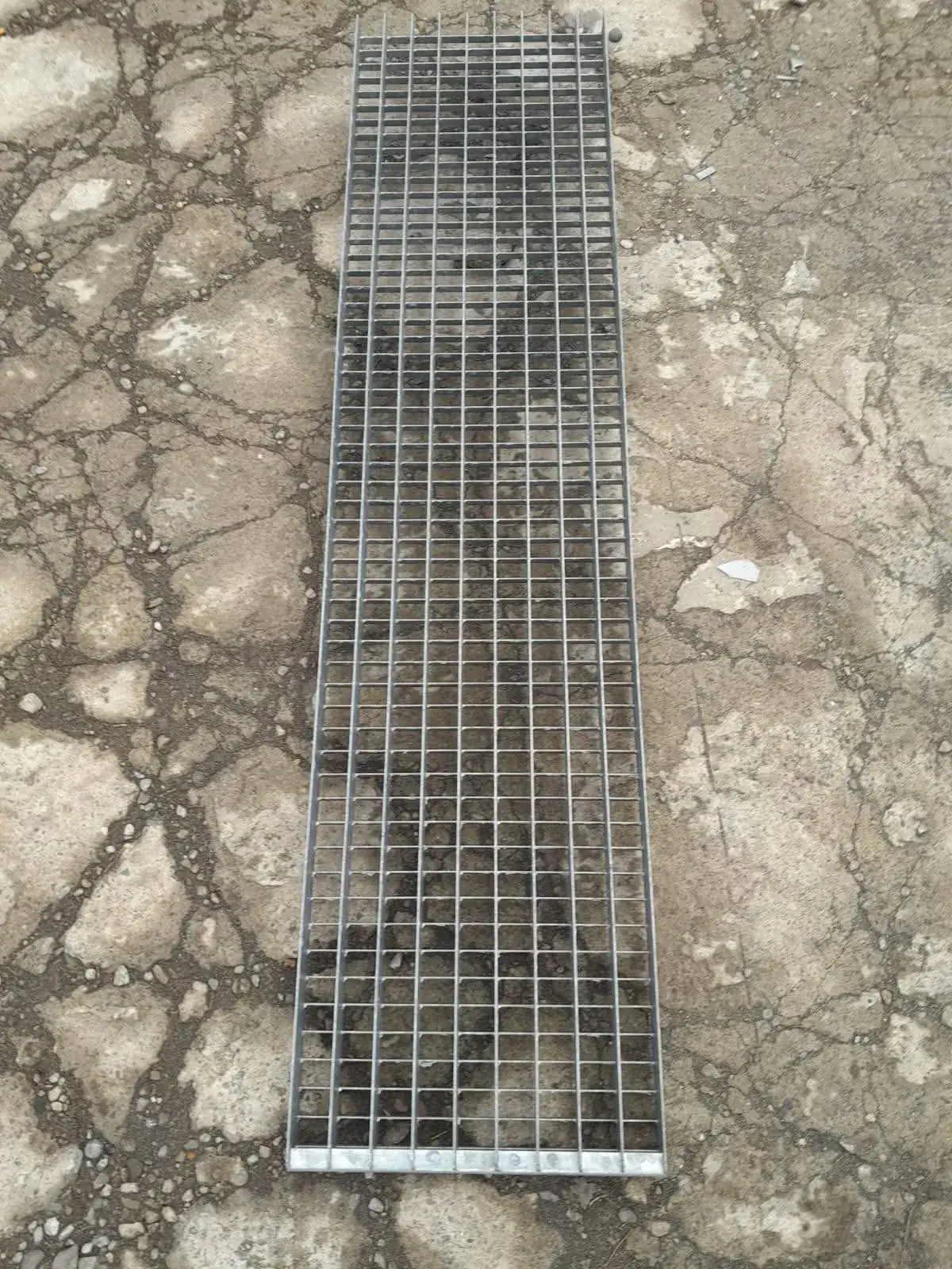 Grătar metalic zincat - proiect 3