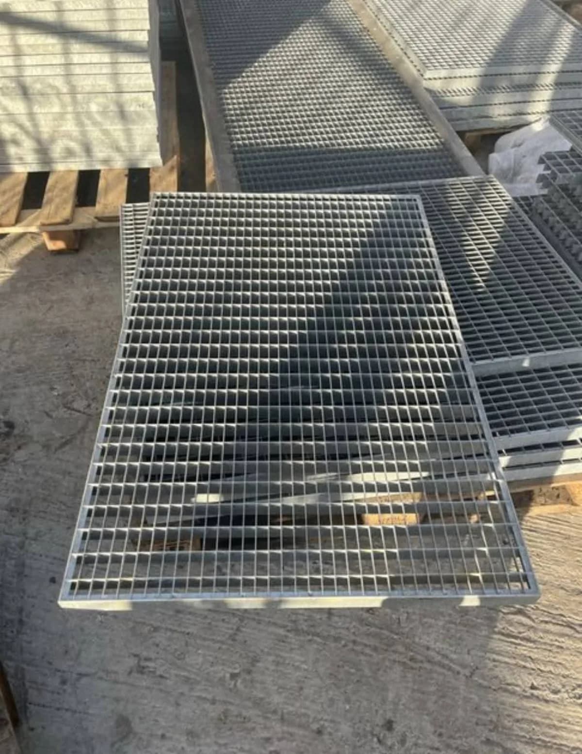 Grătar metalic zincat - proiect 5