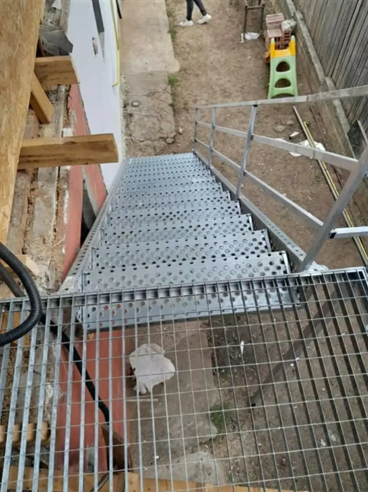 Grătar metalic zincat - proiect 17