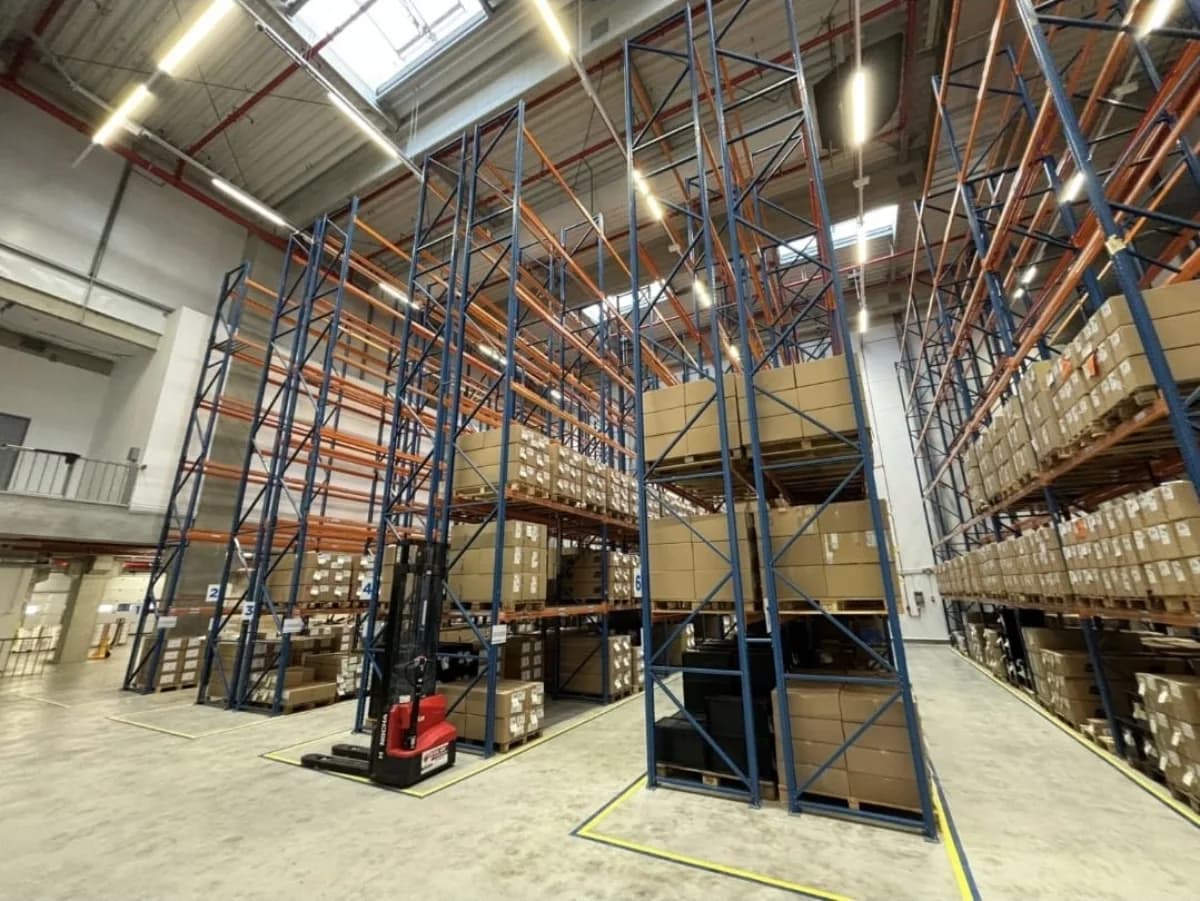 Rafturi Industriale Depozit 05