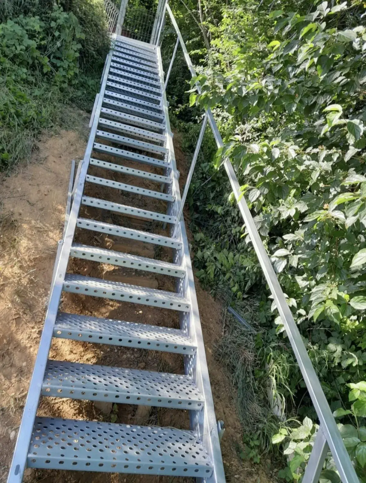 Scară metalică exterioară - proiect 13