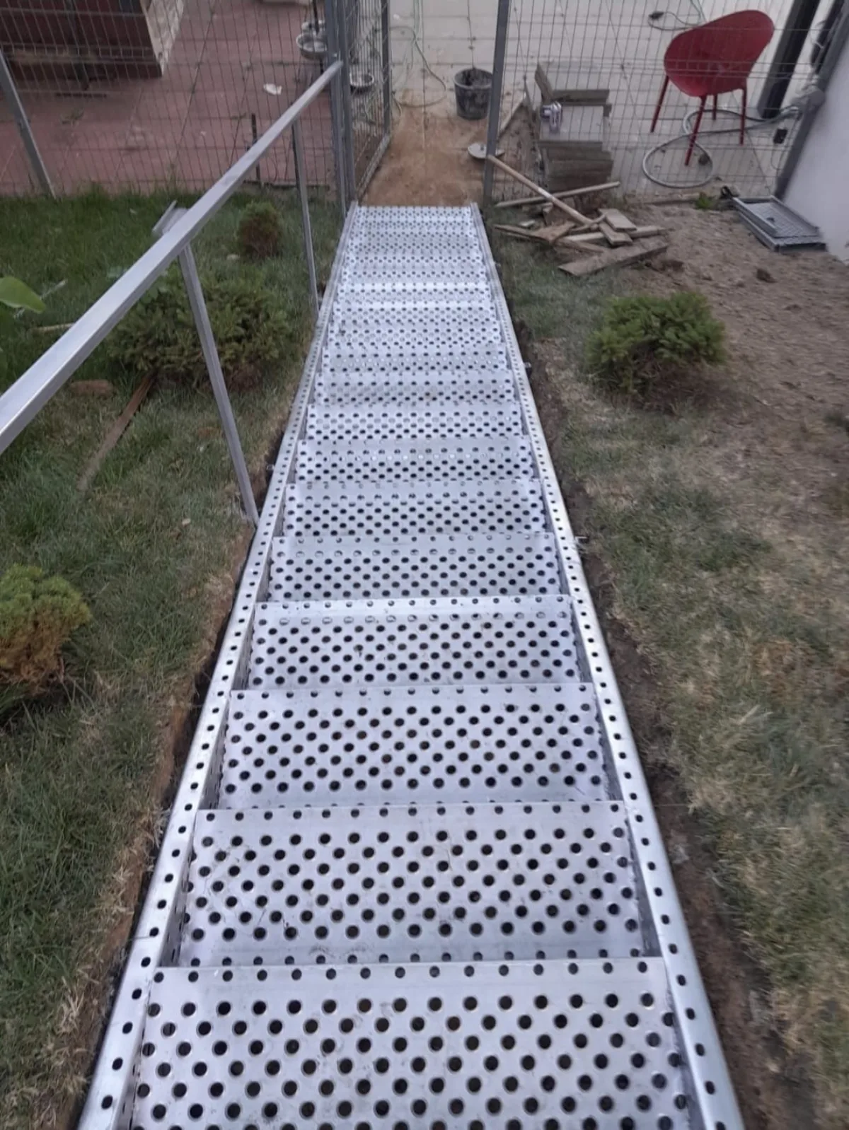 Scară metalică exterioară - proiect 11